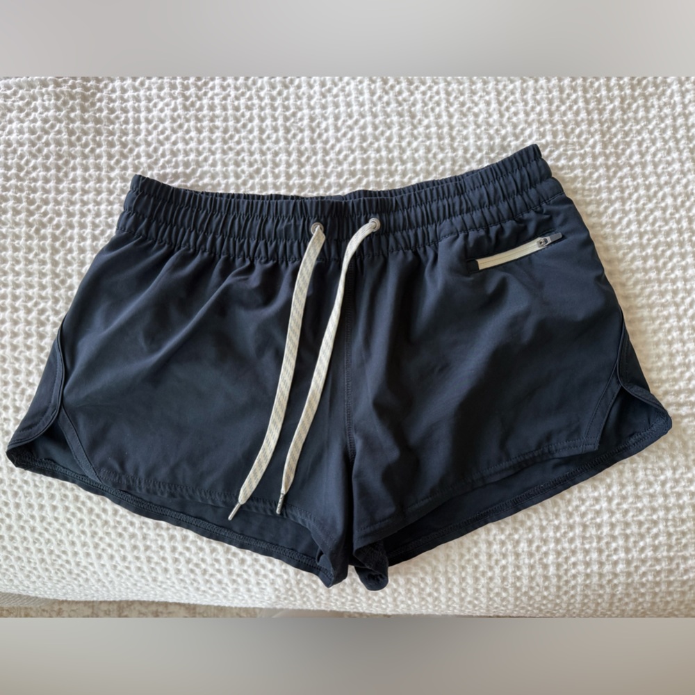 Vuori Clementine Short 2.0 Navy Size M